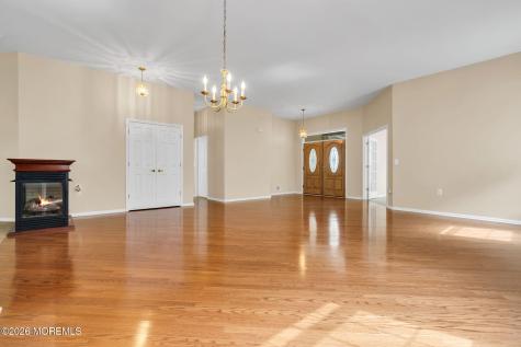 33 Pine Valley Road Jackson NJ 08527