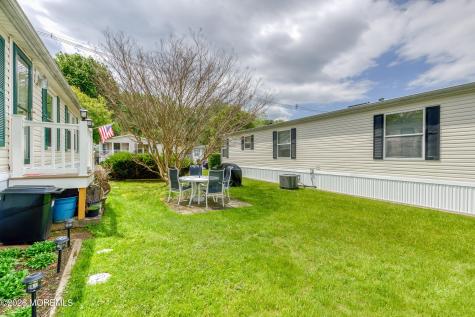25 Village Road Morganville NJ 07751
