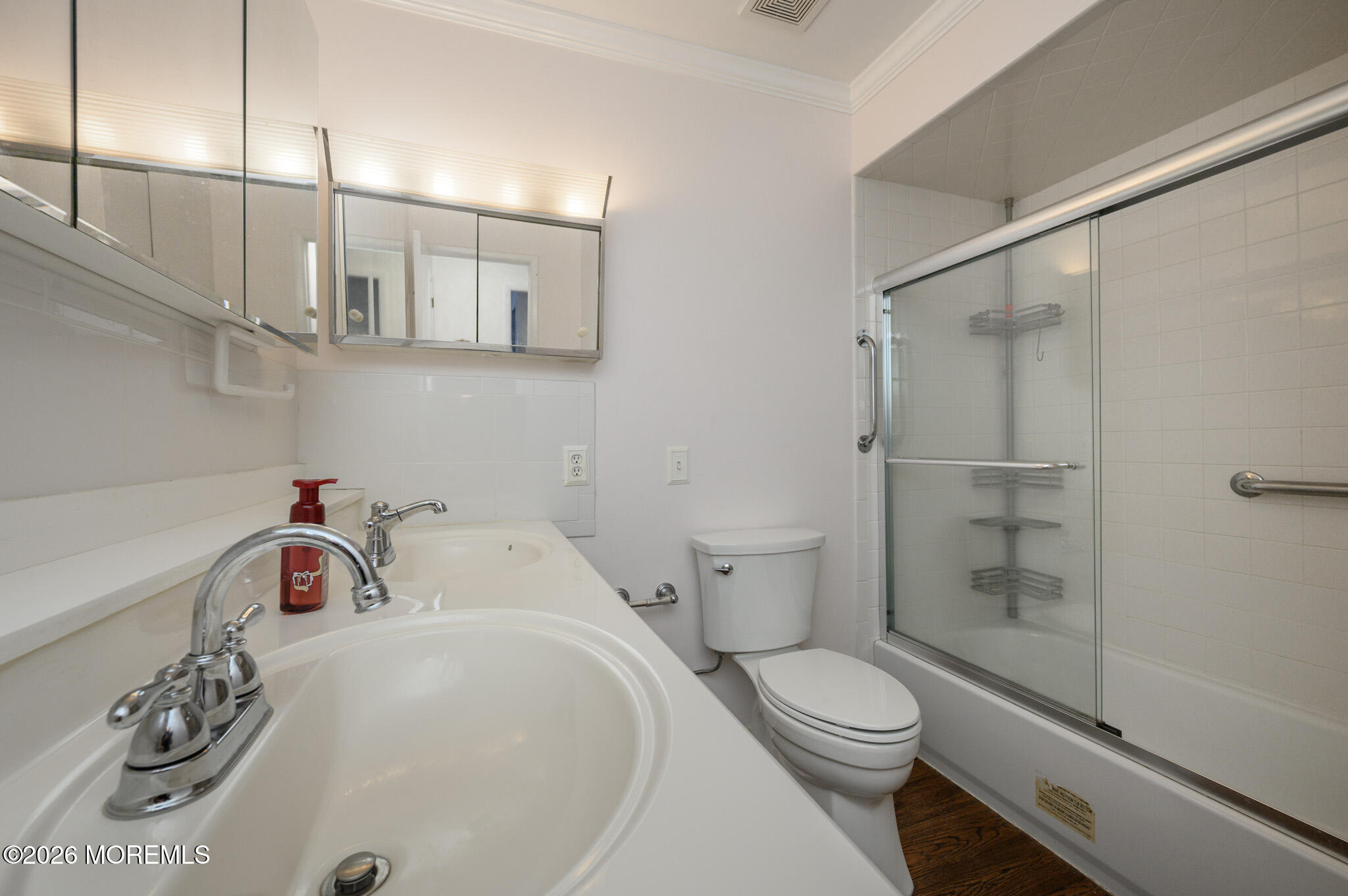17 Wiltshire Court Toms River NJ 08757