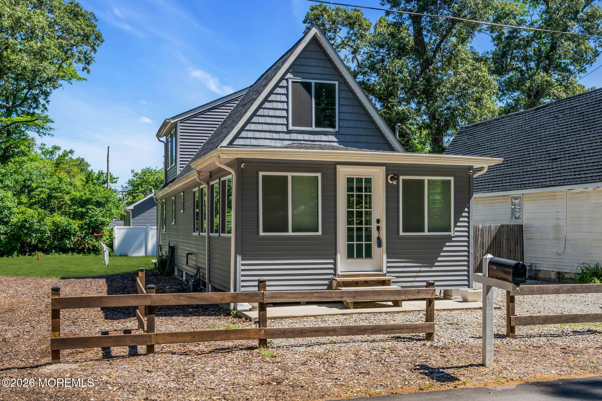 375 E Barnegat Avenue Bayville NJ 08721