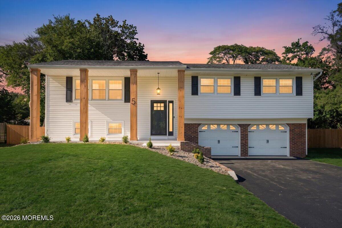 5 Colonial Way Lincroft NJ 07738