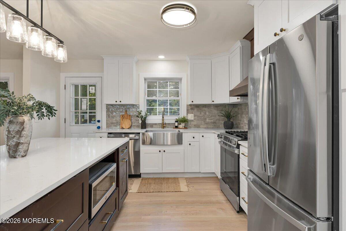5 Colonial Way Lincroft NJ 07738