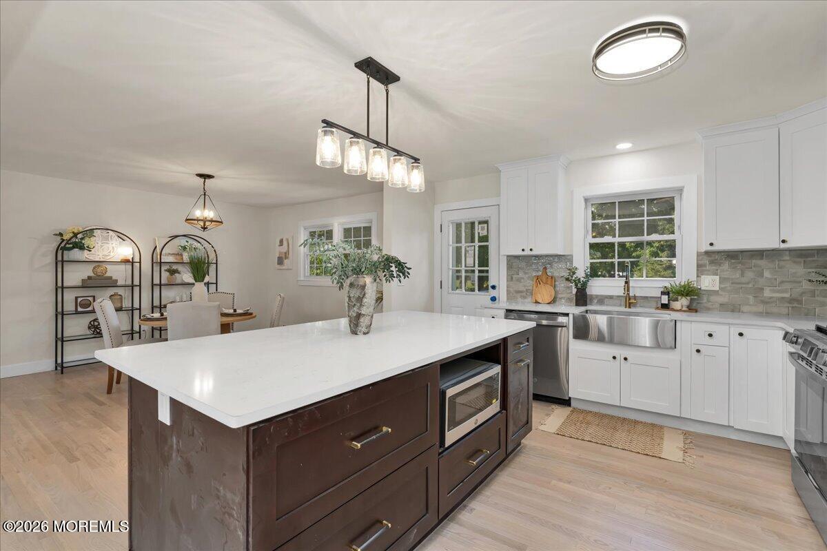 5 Colonial Way Lincroft NJ 07738