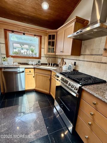 1 Alfred Court Neptune Township NJ 07753