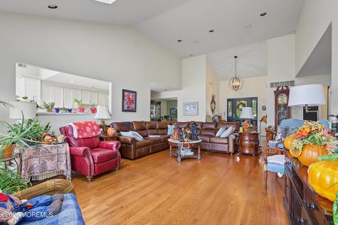 7 Leeward Court Oceanport NJ 07757