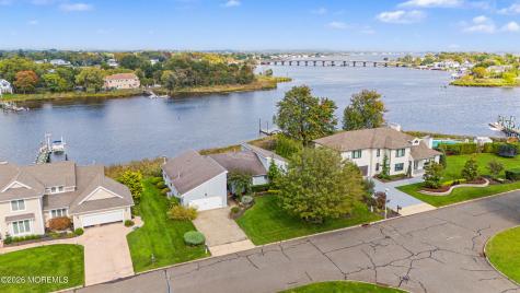 7 Leeward Court Oceanport NJ 07757
