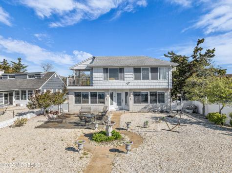 22 Dickman Drive Lavallette NJ 08735