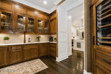 8 Scobeyville Drive Colts Neck NJ 07722