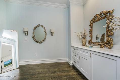 8 Scobeyville Drive Colts Neck NJ 07722