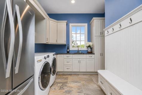 8 Scobeyville Drive Colts Neck NJ 07722