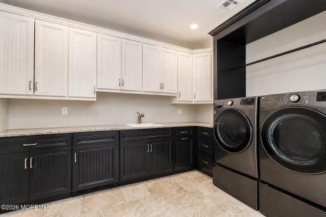 8 Scobeyville Drive Colts Neck NJ 07722