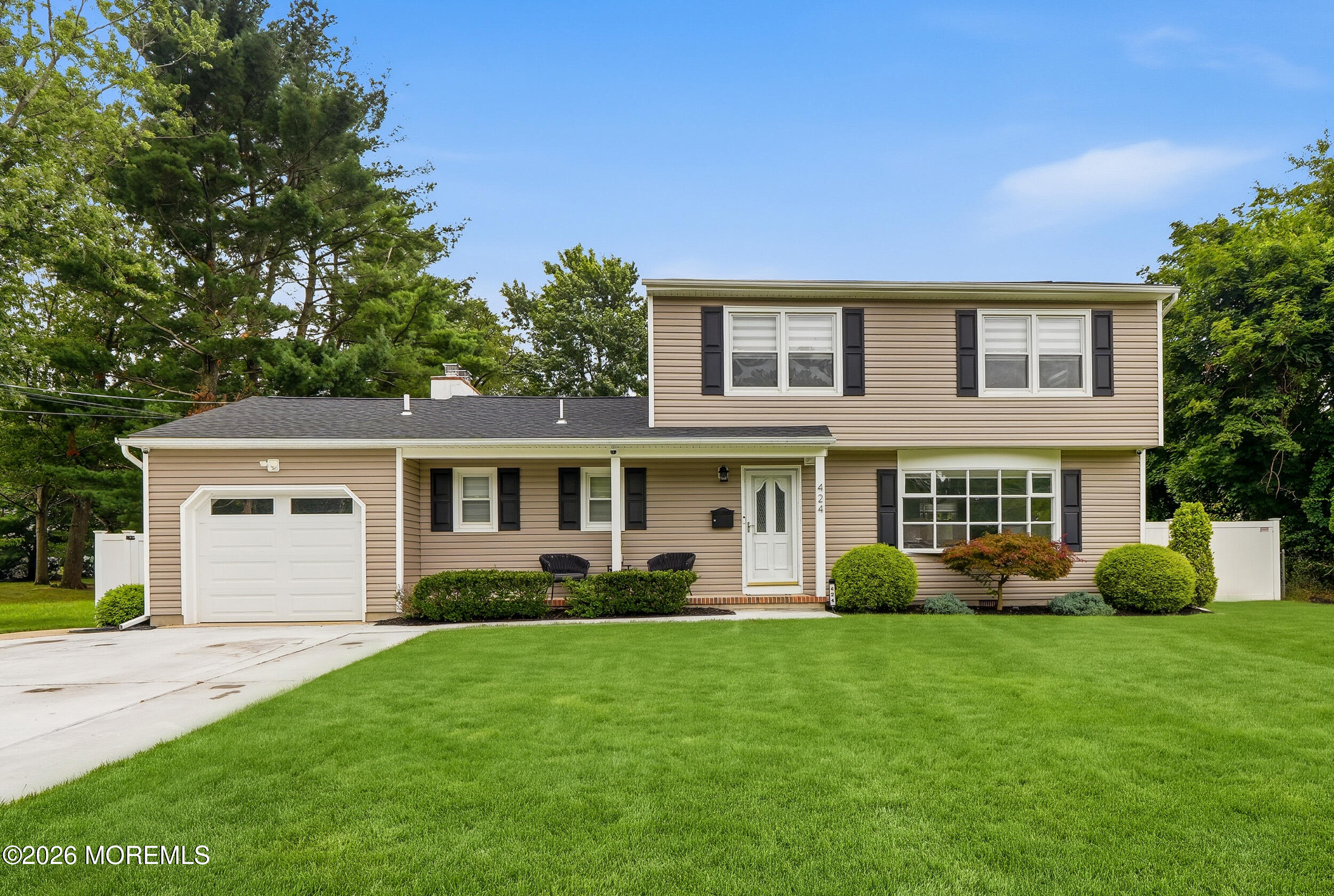 424 W Lake Avenue Oakhurst NJ 07755