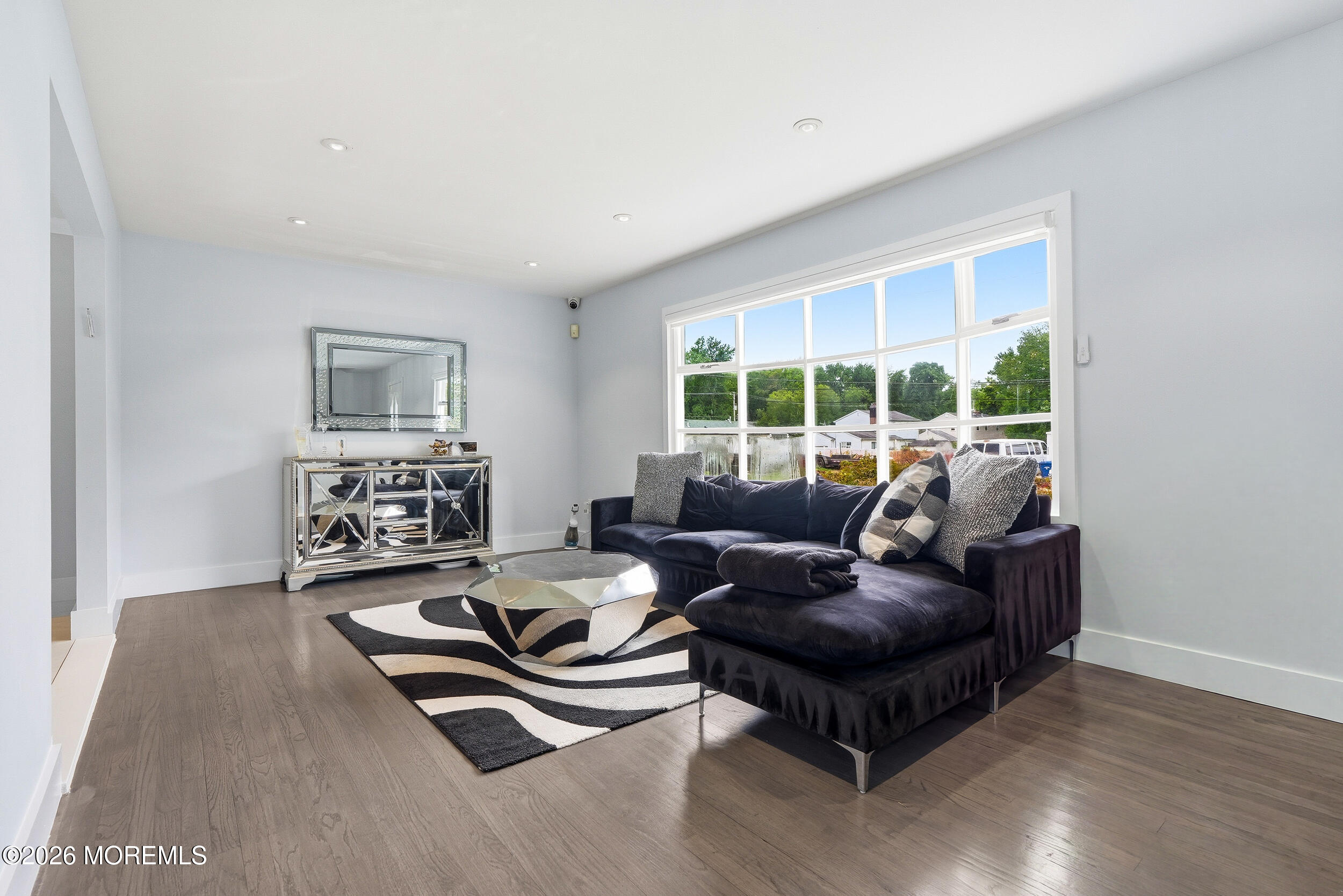 424 W Lake Avenue Oakhurst NJ 07755
