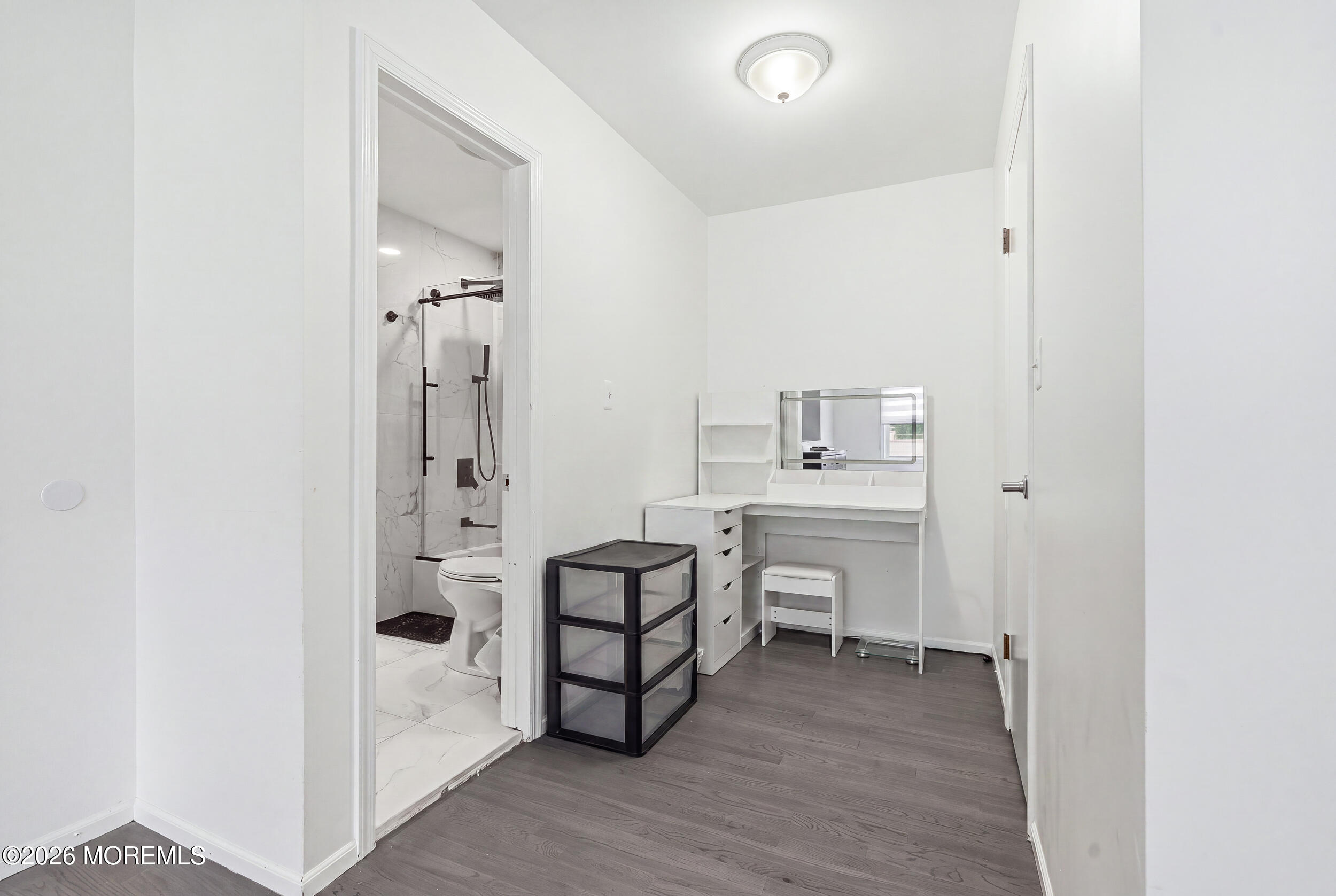 424 W Lake Avenue Oakhurst NJ 07755