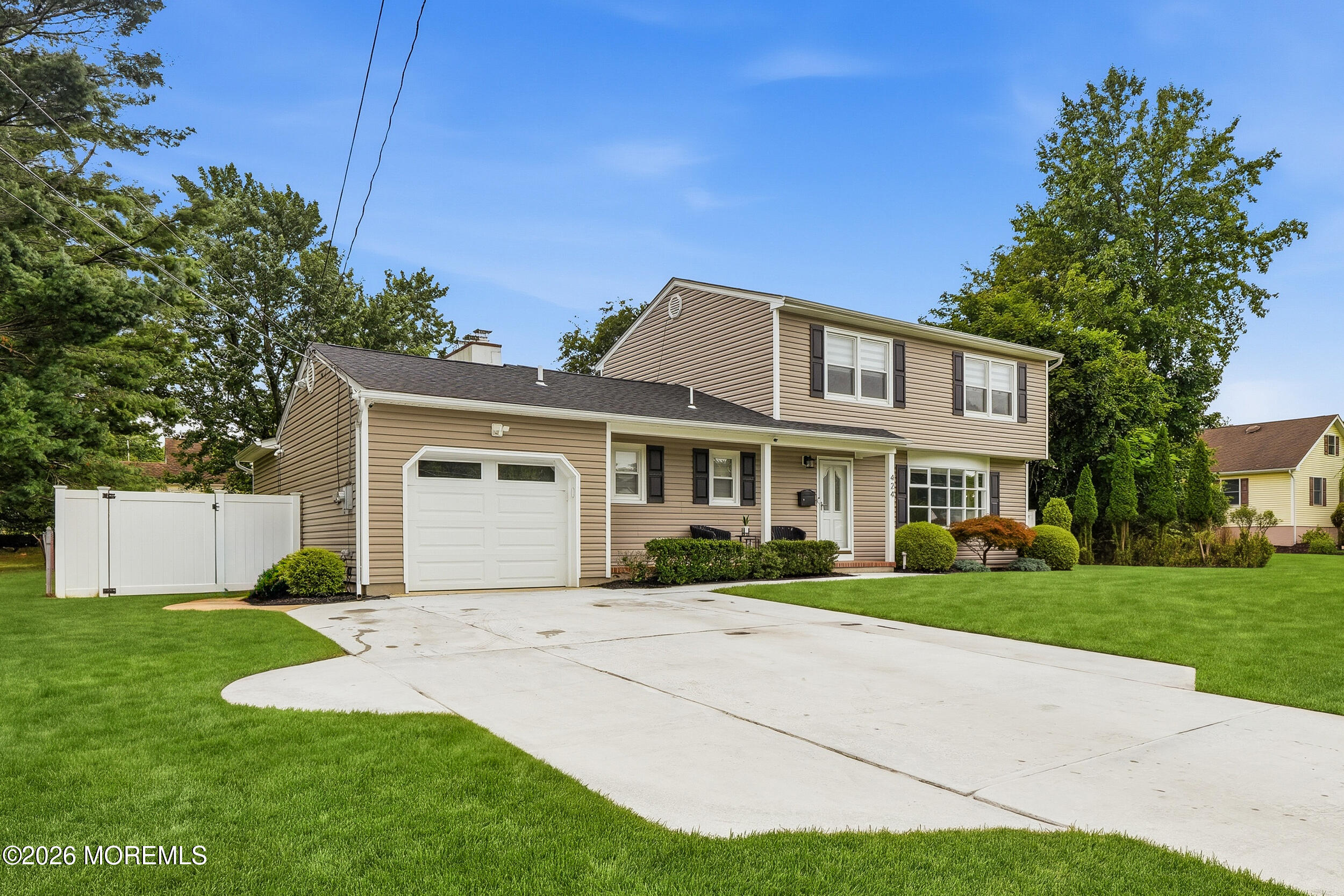 424 W Lake Avenue Oakhurst NJ 07755