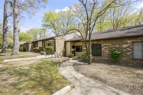 90 Arrowood Road Manalapan NJ 07726
