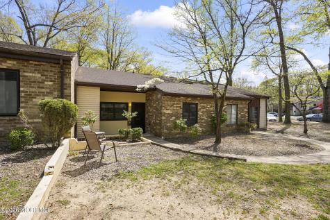 90 Arrowood Road Manalapan NJ 07726