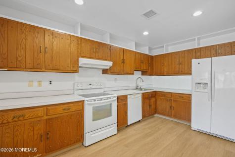 90 Arrowood Road Manalapan NJ 07726