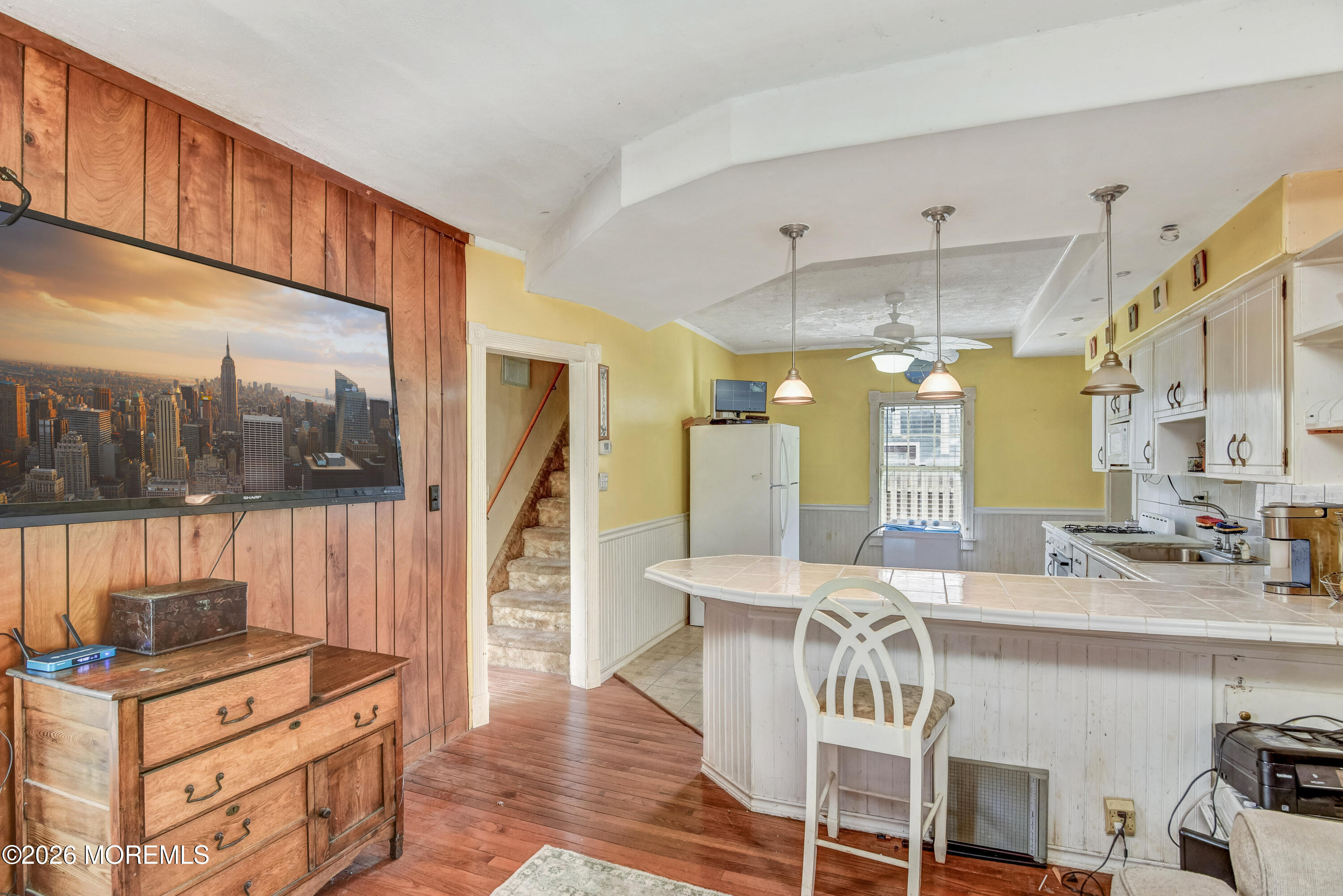 43 Center Avenue Leonardo NJ 07737