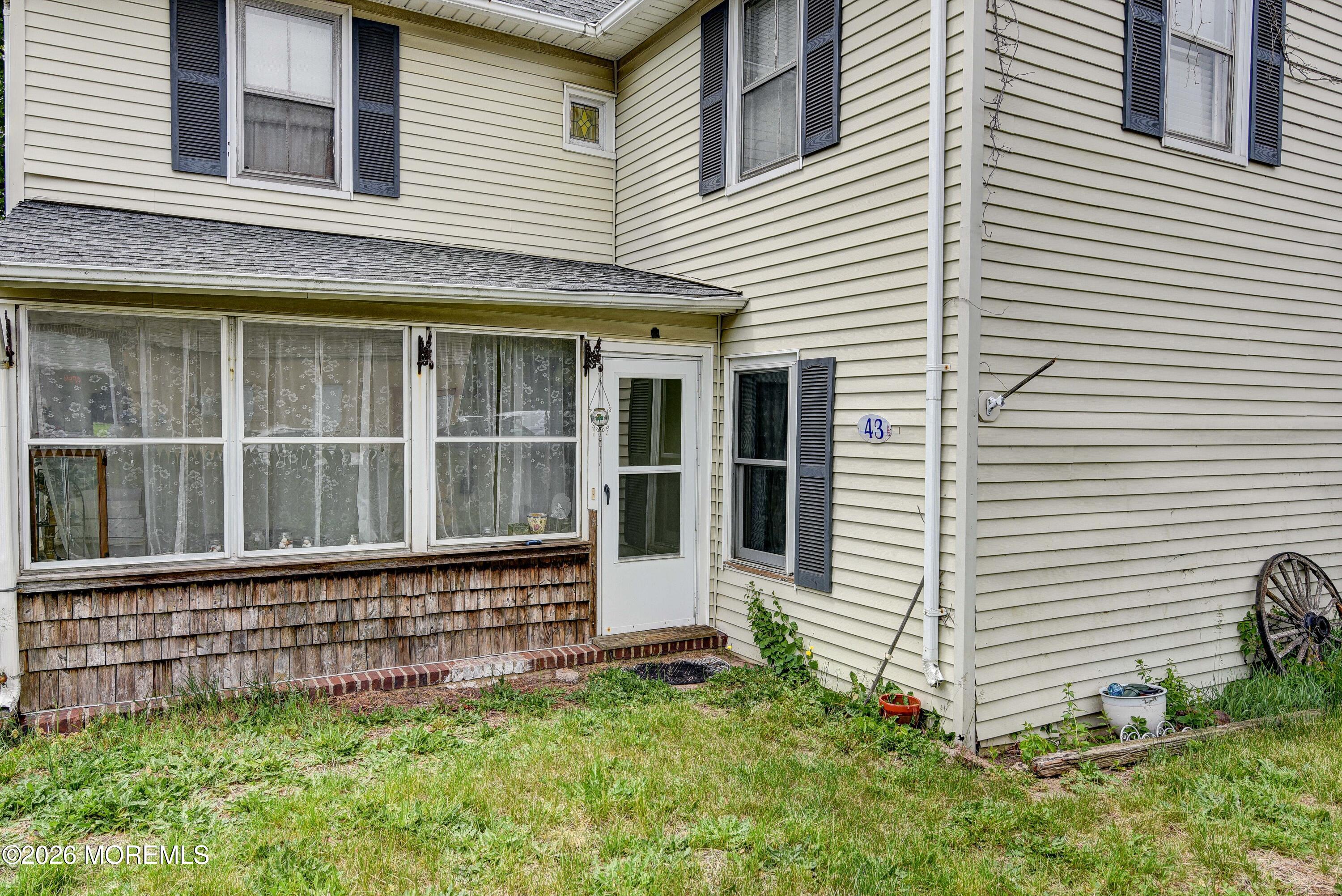 43 Center Avenue Leonardo NJ 07737