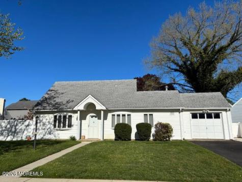 927 Woodgate Avenue Long Branch NJ 07740