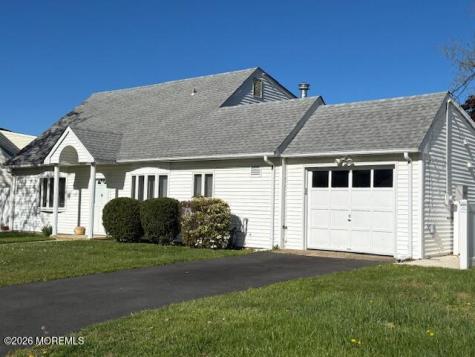 927 Woodgate Avenue Long Branch NJ 07740