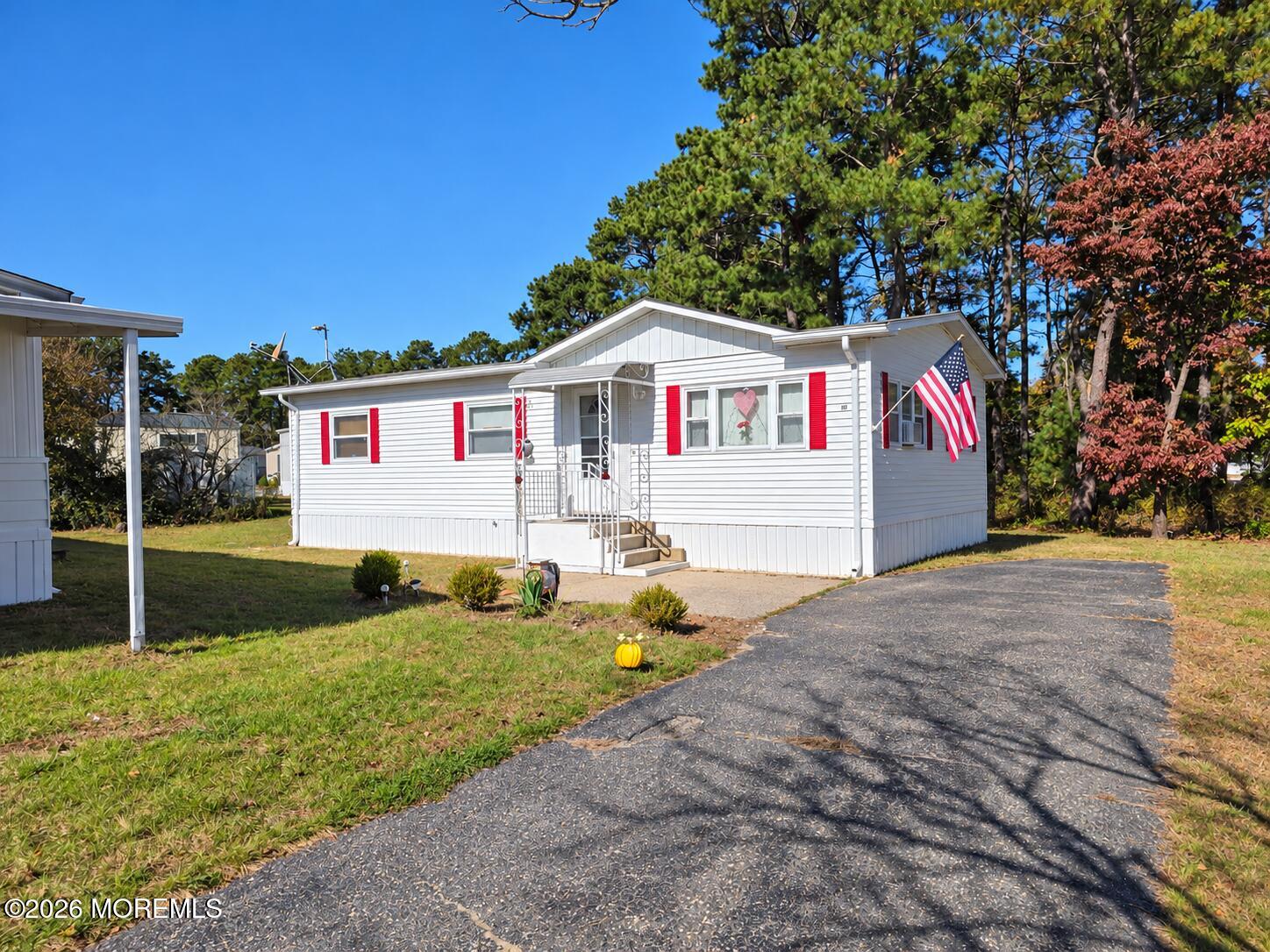 10 Raccoon Avenue Whiting NJ 08759