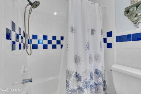 301 Old Bridge Road Brielle NJ 08730