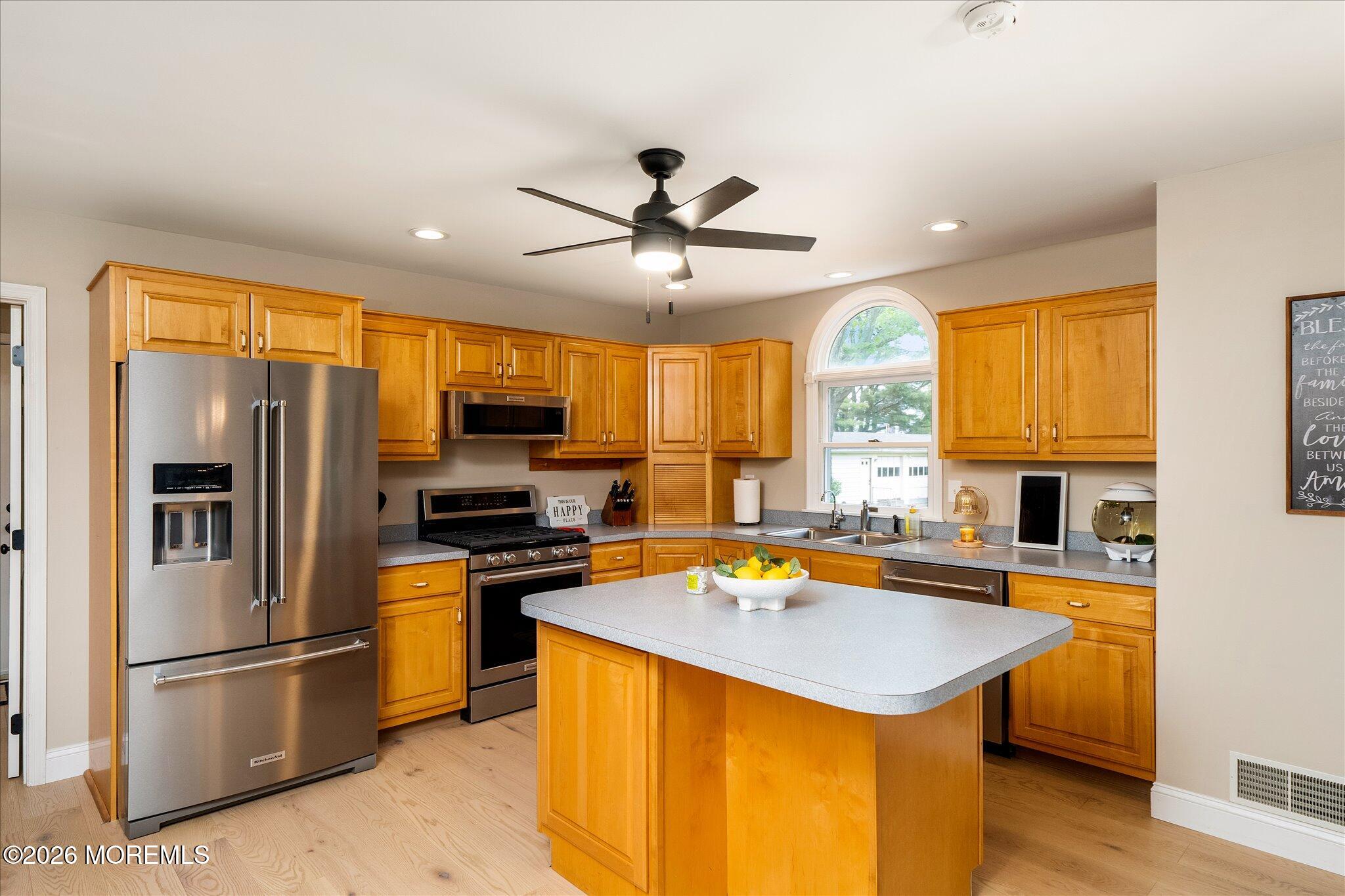 134 Schoolhouse Road Wrightstown NJ 08562