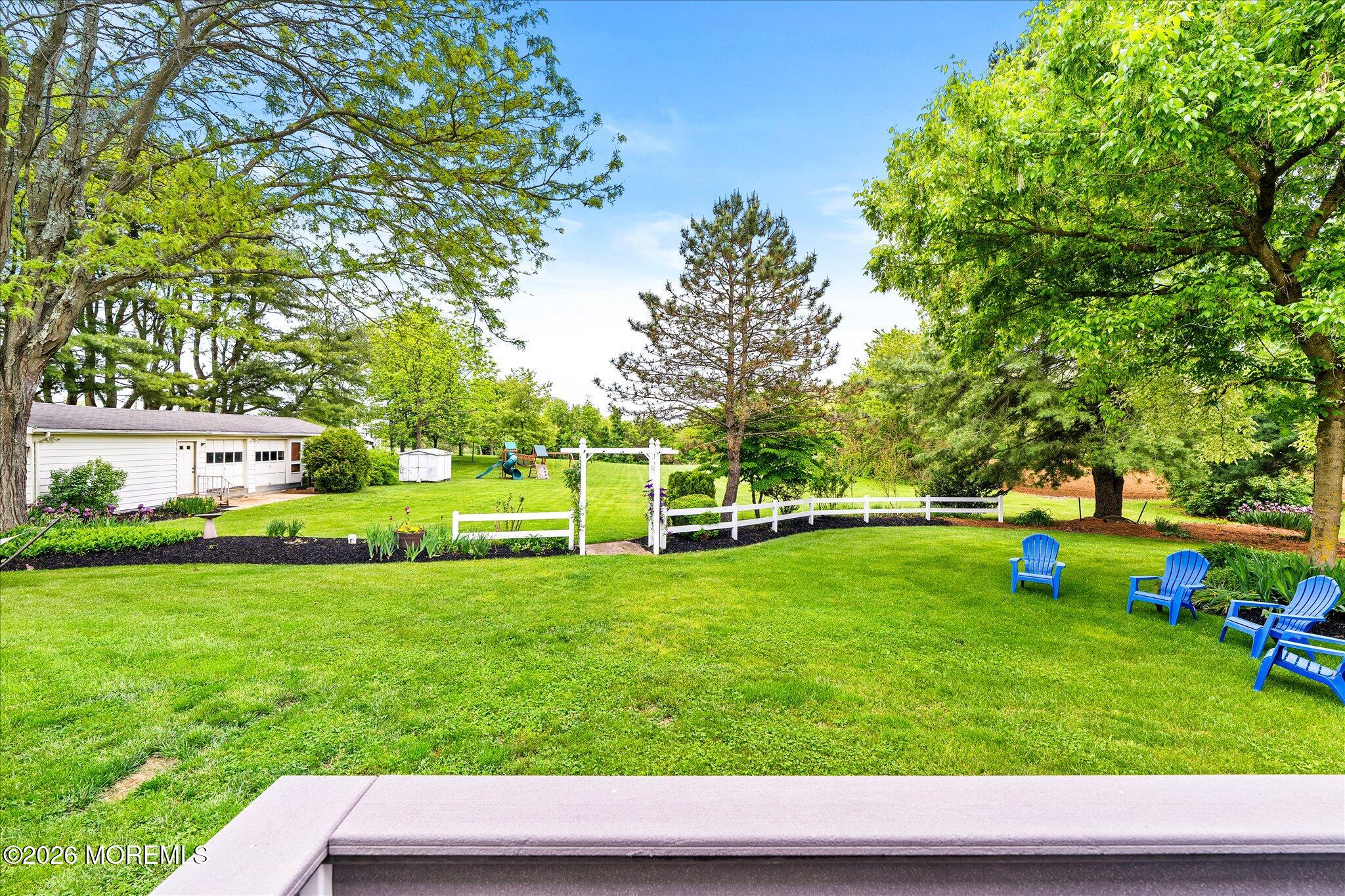 134 Schoolhouse Road Wrightstown NJ 08562