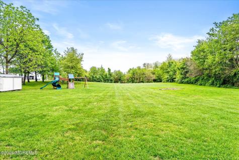 134 Schoolhouse Road Wrightstown NJ 08562