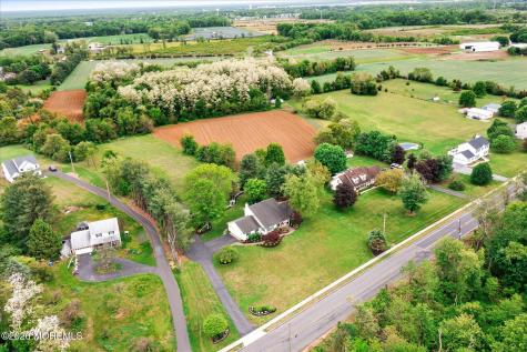 134 Schoolhouse Road Wrightstown NJ 08562