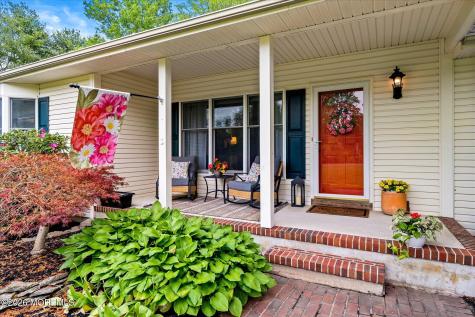 134 Schoolhouse Road Wrightstown NJ 08562