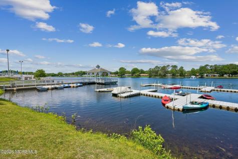 133D Farrington Court Lakewood NJ 08701