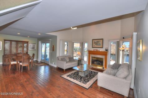 19 Centerboard Drive Bayville NJ 08721