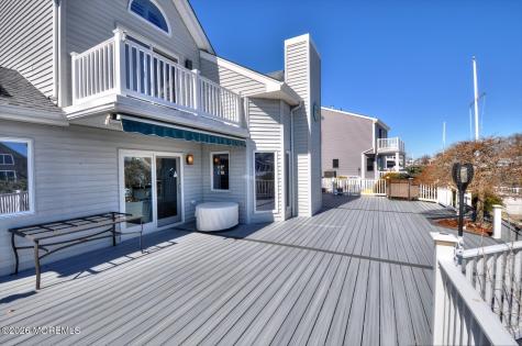 19 Centerboard Drive Bayville NJ 08721