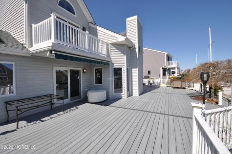 19 Centerboard Drive Bayville NJ 08721