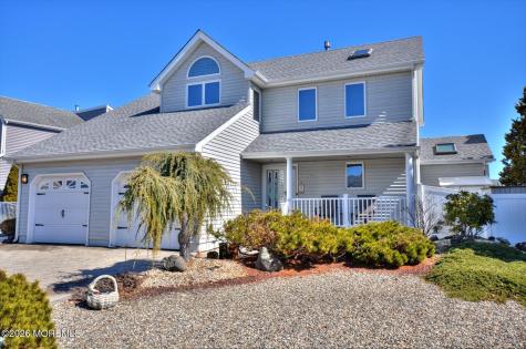 19 Centerboard Drive Bayville NJ 08721