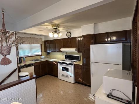 108 Newark Avenue Union Beach NJ 07735