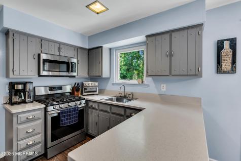 71 Glen Arden Drive Howell NJ 07731