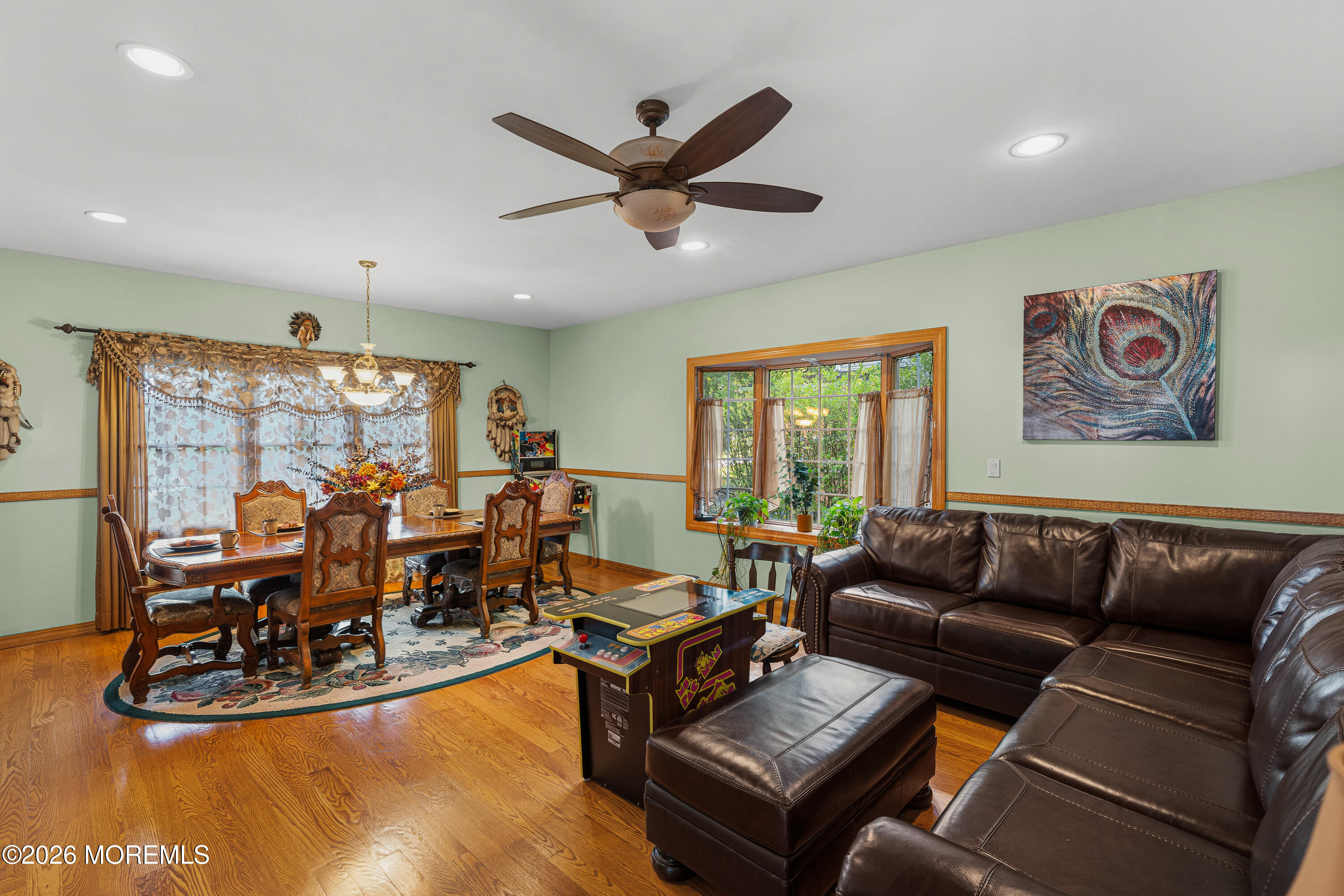 145 Magnolia Lane Middletown NJ 07748