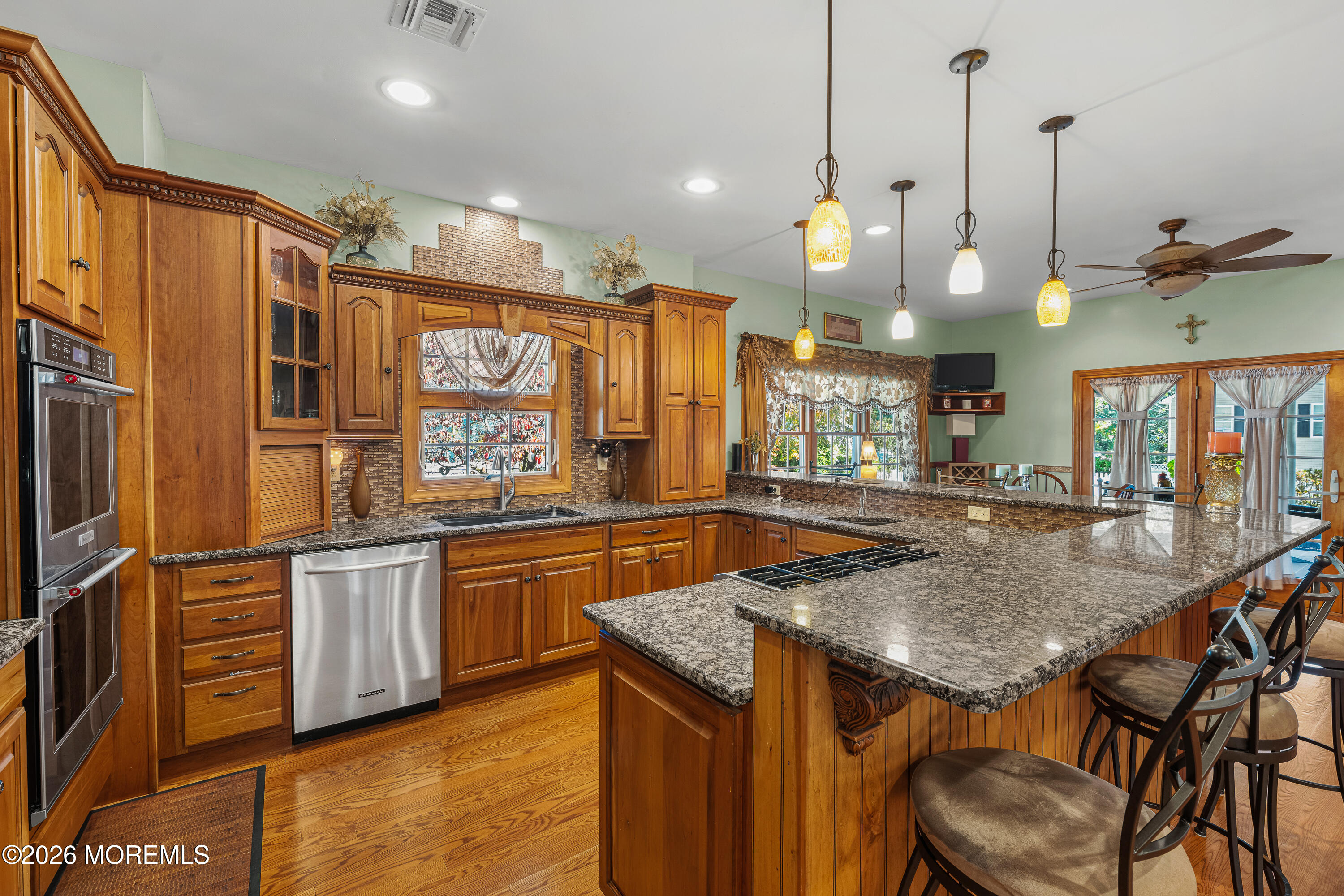 145 Magnolia Lane Middletown NJ 07748