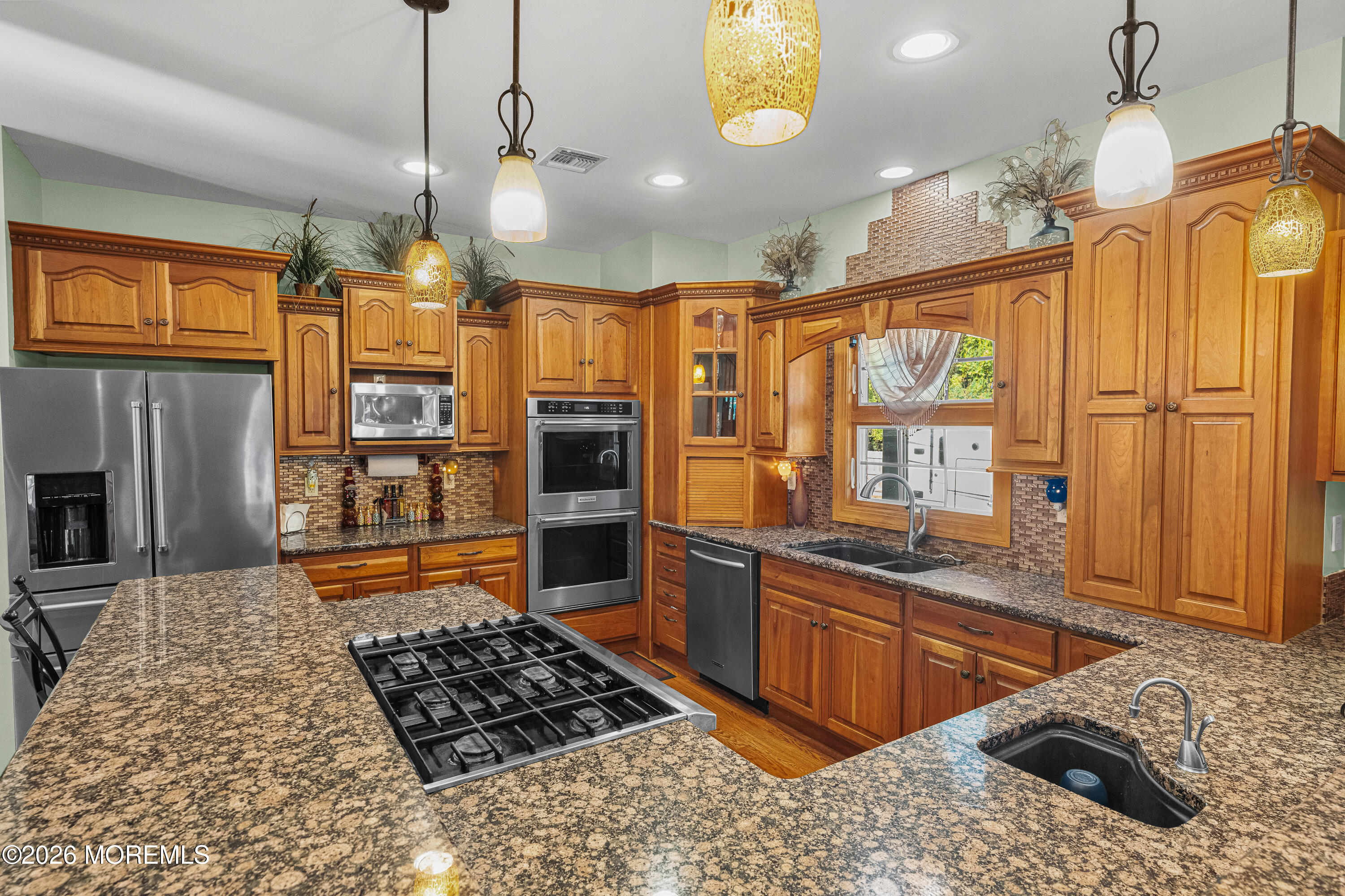145 Magnolia Lane Middletown NJ 07748