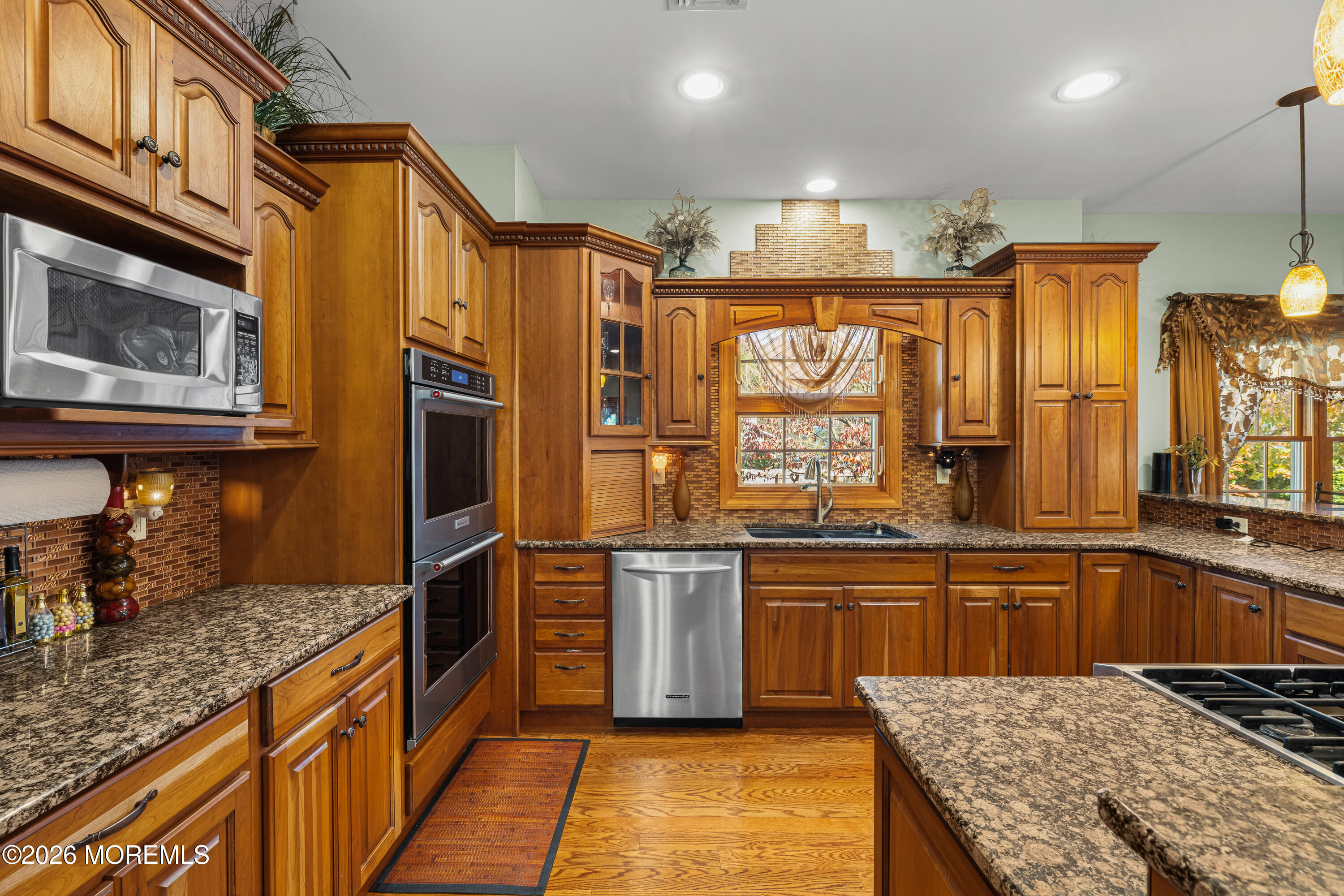 145 Magnolia Lane Middletown NJ 07748
