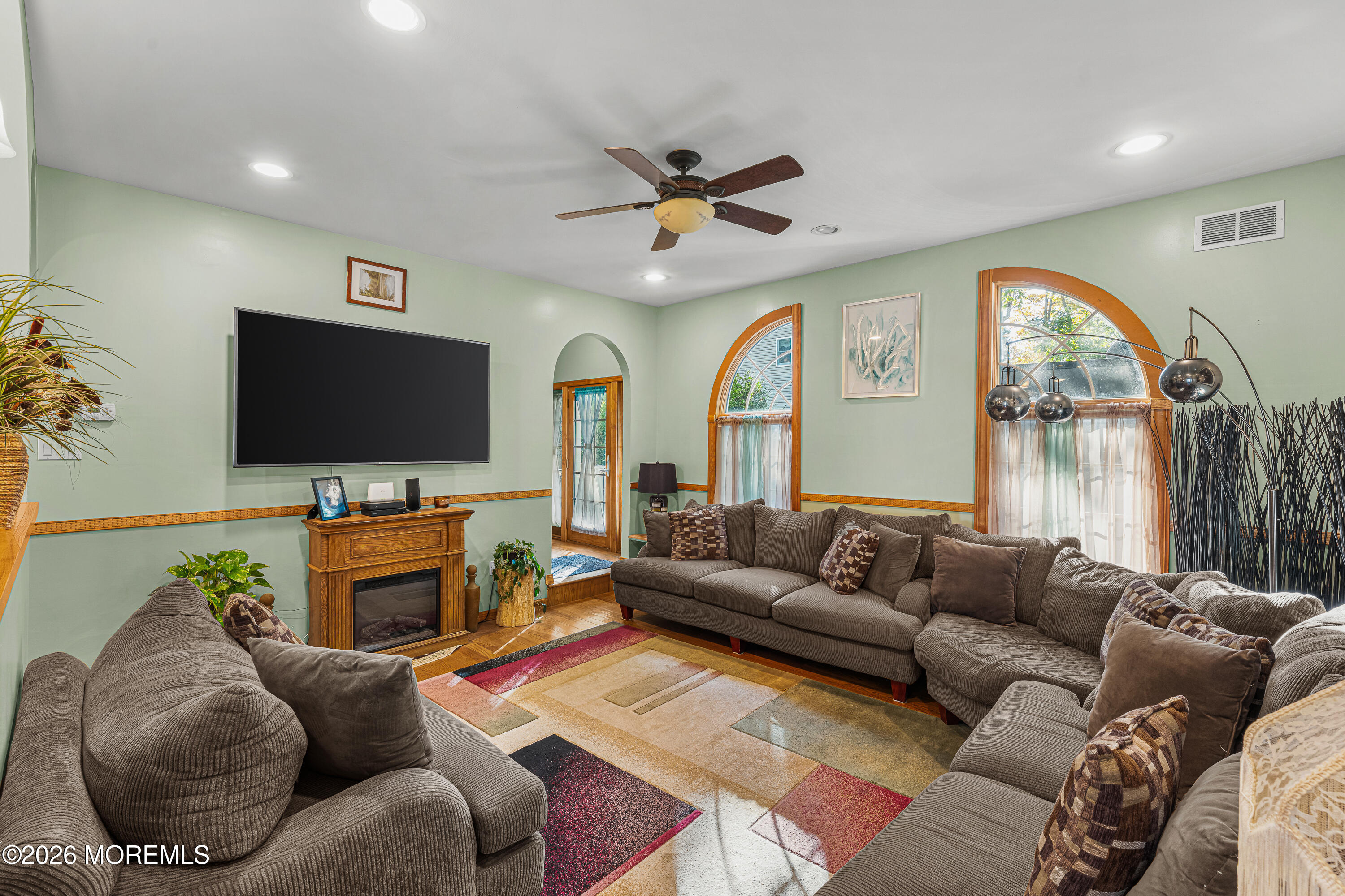 145 Magnolia Lane Middletown NJ 07748