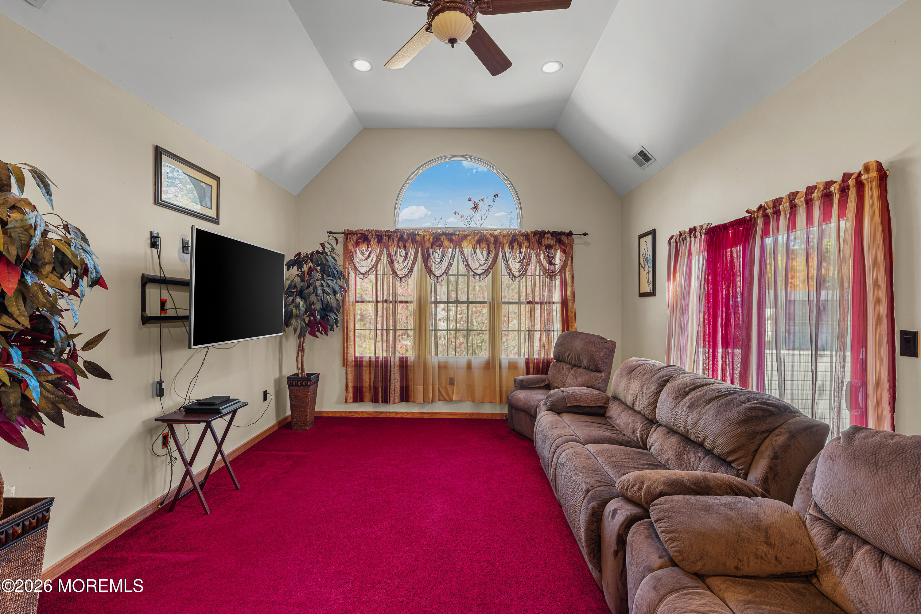 145 Magnolia Lane Middletown NJ 07748