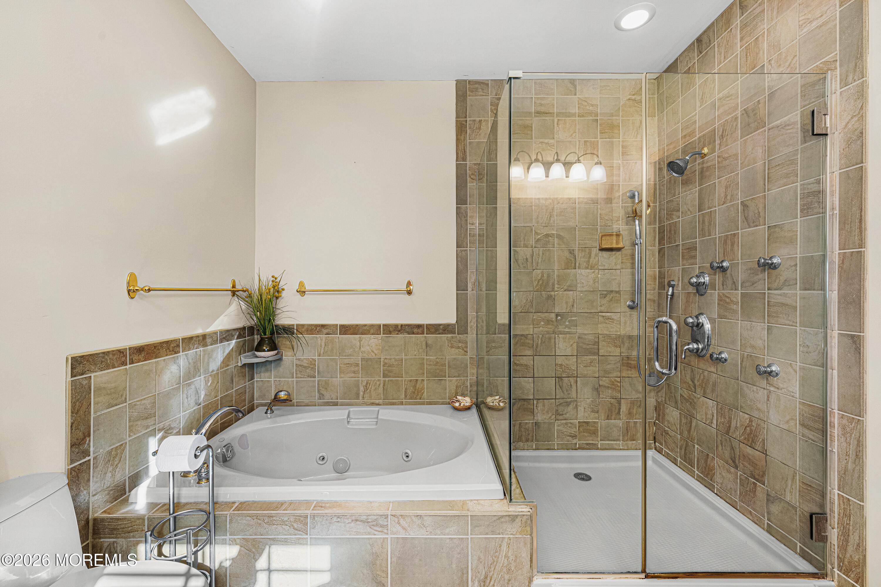 145 Magnolia Lane Middletown NJ 07748