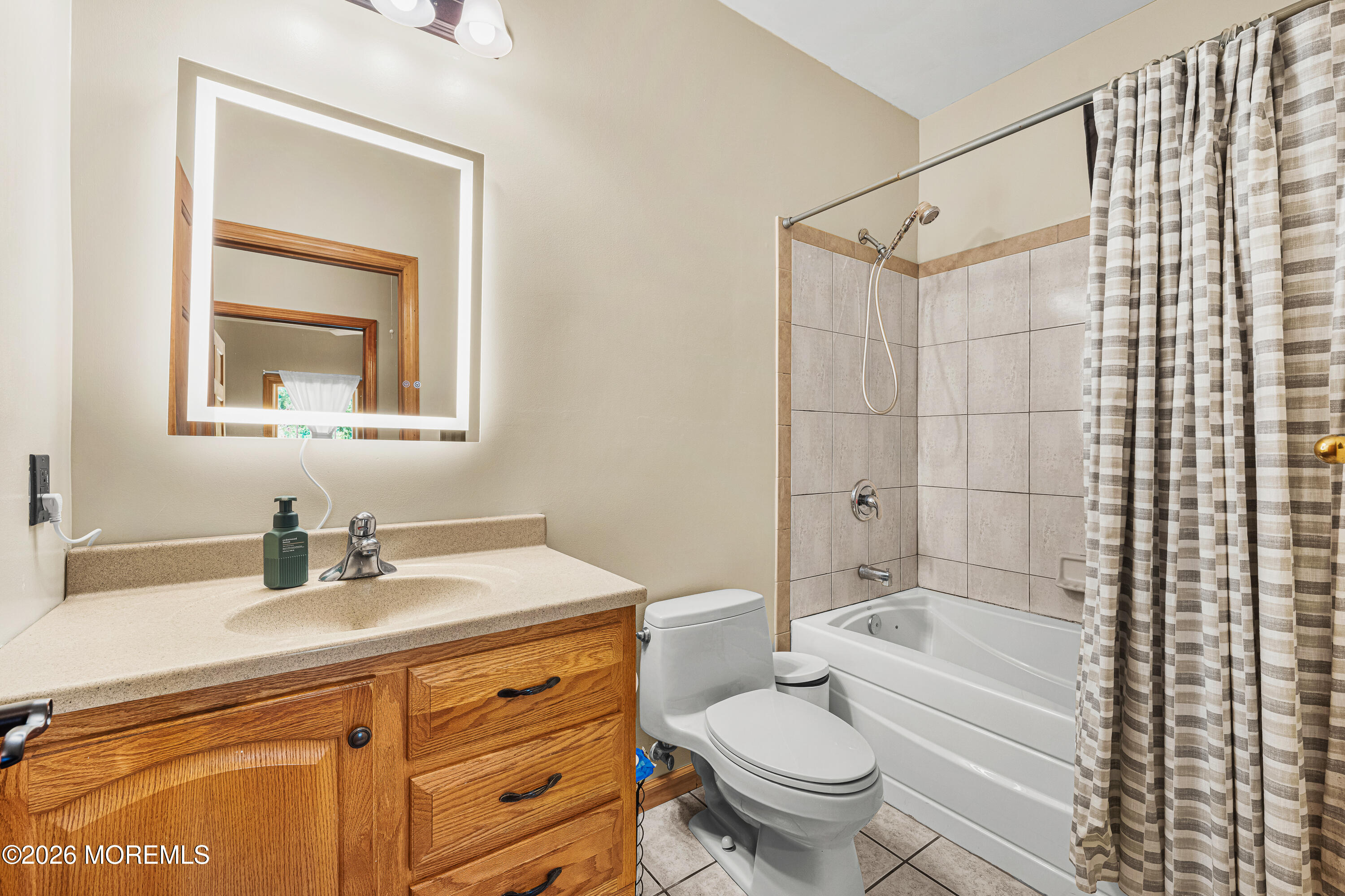 145 Magnolia Lane Middletown NJ 07748