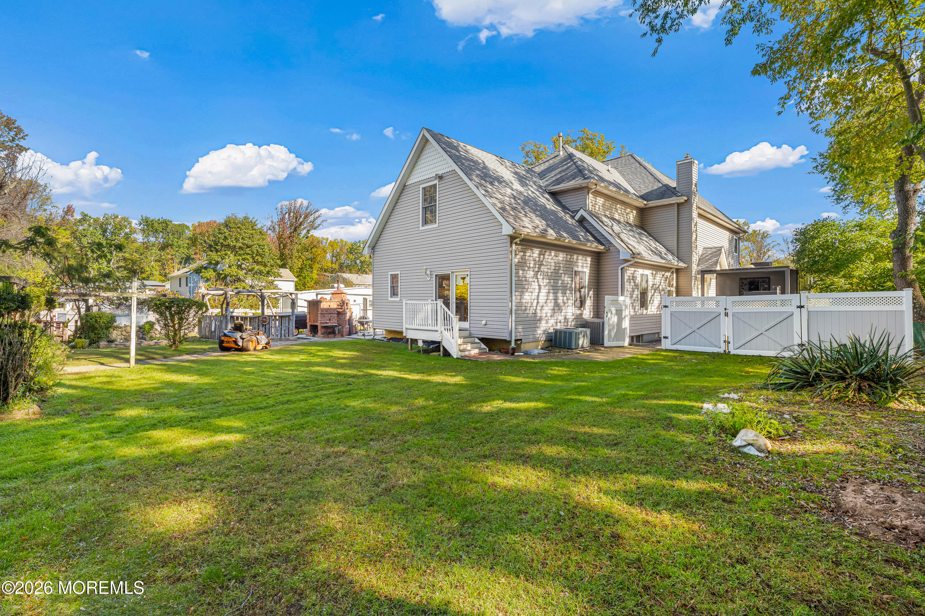 145 Magnolia Lane Middletown NJ 07748