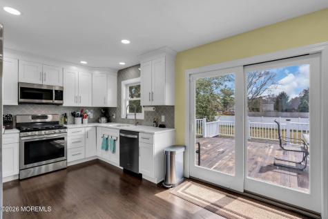 14 Riveredge Road Tinton Falls NJ 07724